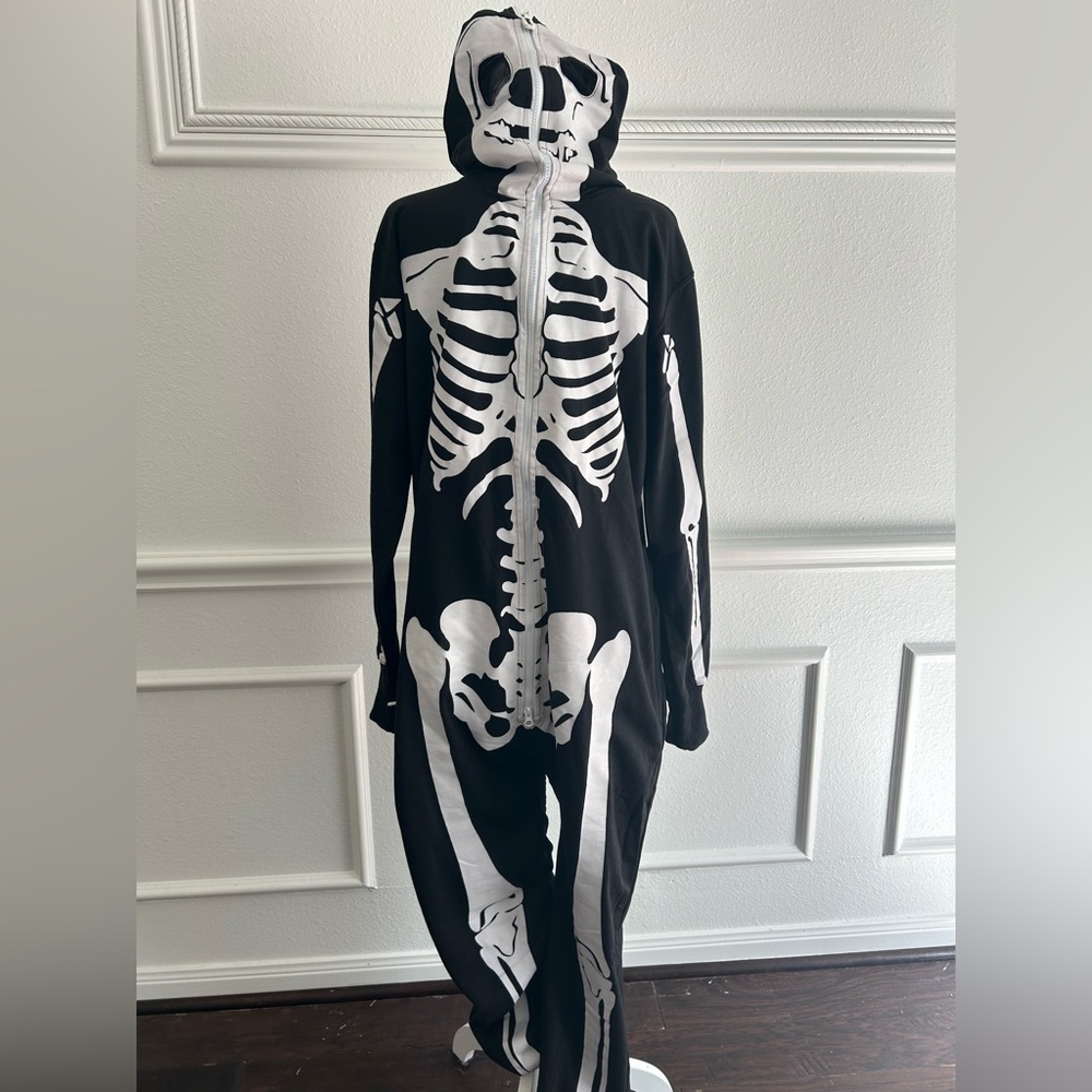Tipsy Elves Skeleton Jumpsuit in Black and White, Size M